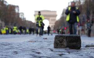 FOTO: EPA / Pariz pod opsadom